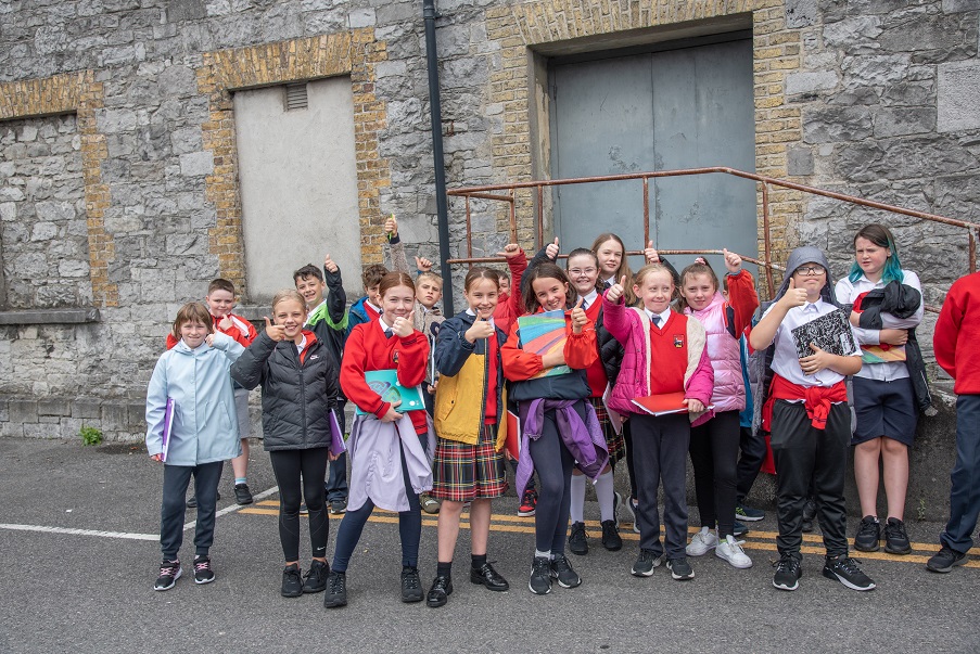 Primary School Athlone, Pre-School Athlone, National School Athlone, Irish School Athlone, Gaelscoil School Athlone, Deis School Athlone